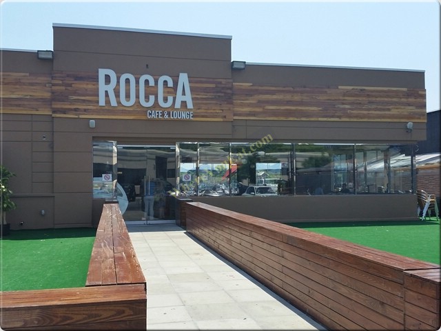 Rocca Cafe and Lounge
