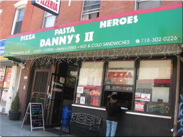 Dannys Pizzeria 2