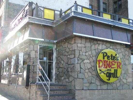 Petes Grill