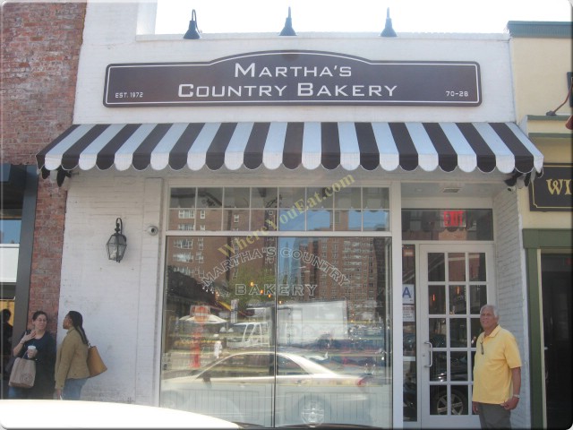 Marthas Country Bakery
