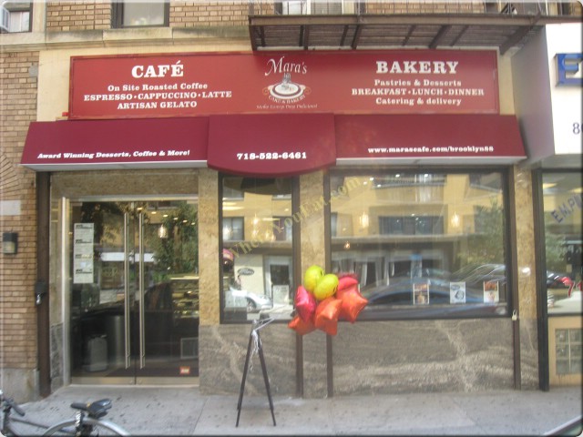 Maras Cafe and Bakery
