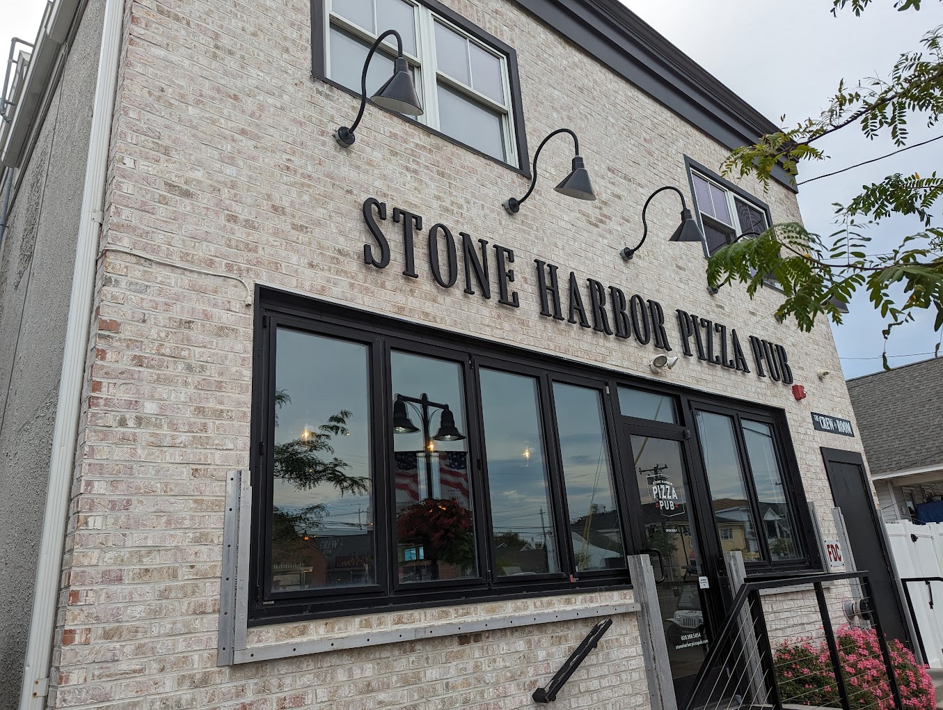 Stone Harbor Pizza Pub
